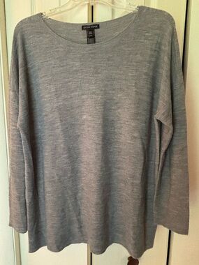 Like new Eileen fisher tunic sweater too, size medium
